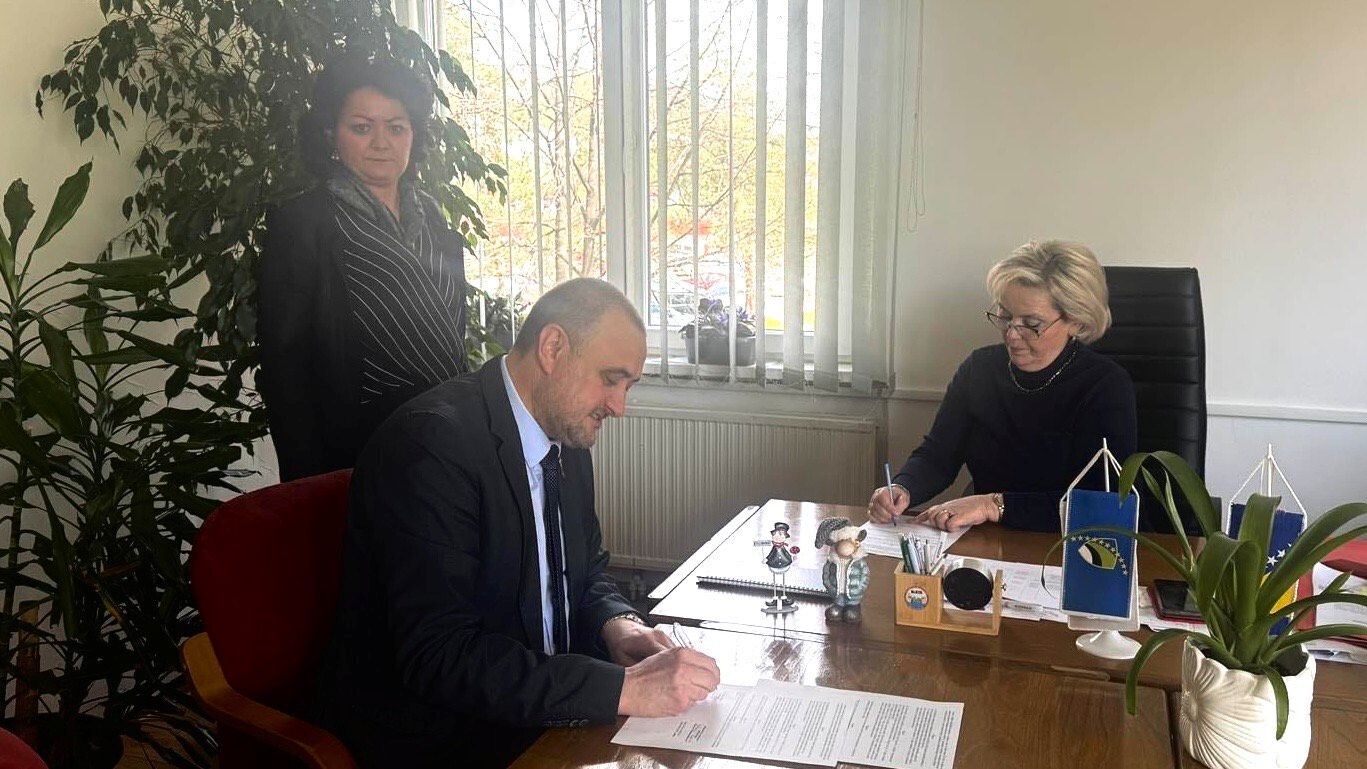 1744200022_67f661568c796