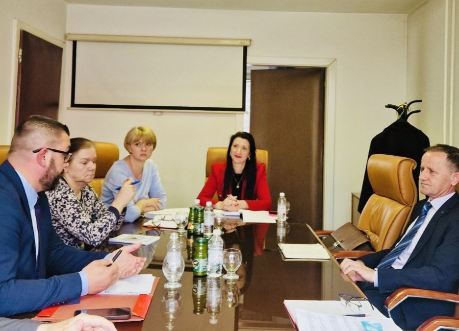 Održan radni sastanak na temu dogradnja zgrade u kojoj je smješten Općinski sud u Srebreniku