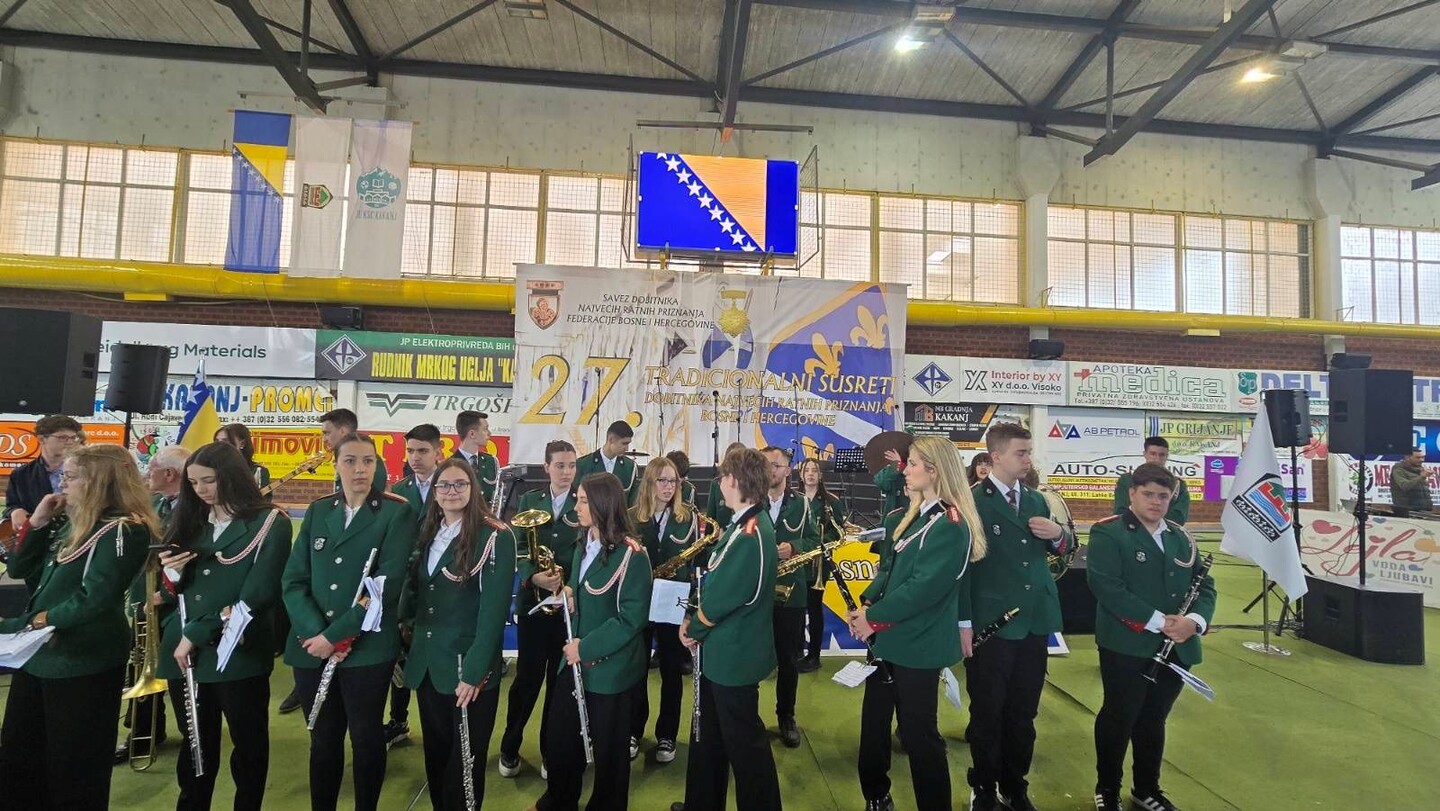 1746788425_681de049d2574