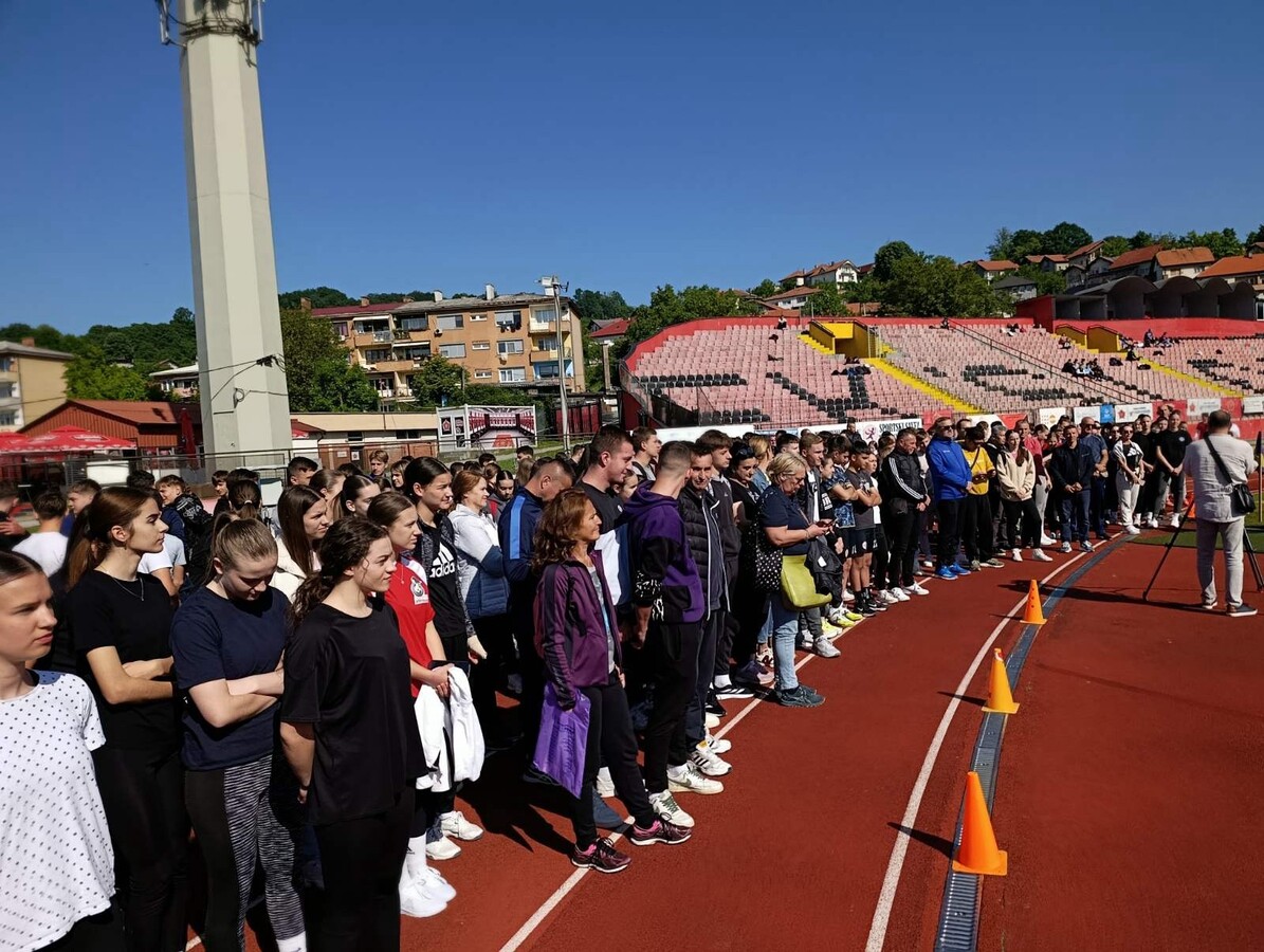 1747152019_68236c939a942